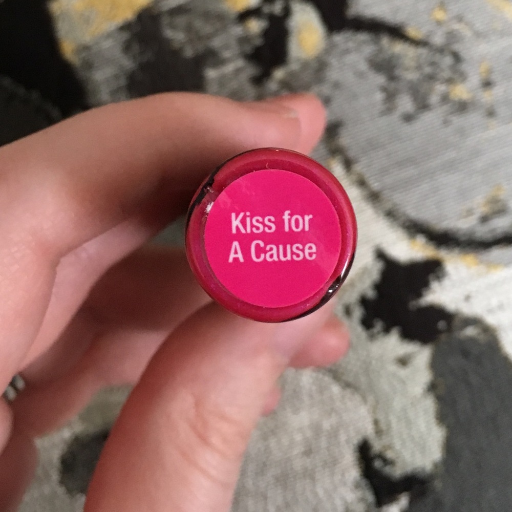 Kiss for a Cause Lipsense